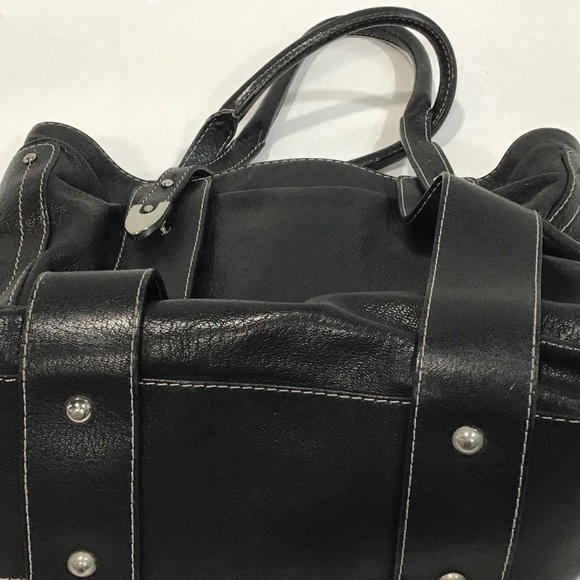 Women’s Bally Stylish Black Leather Satchel Shoulder Bag - Picture 2 of 6